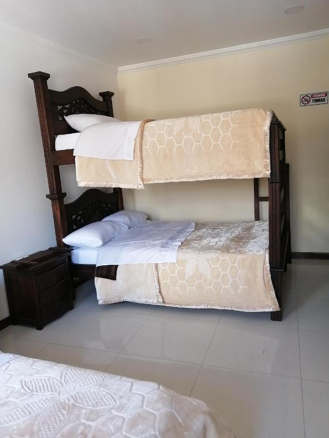 Hotel El Monarca Тунха Екстериор снимка