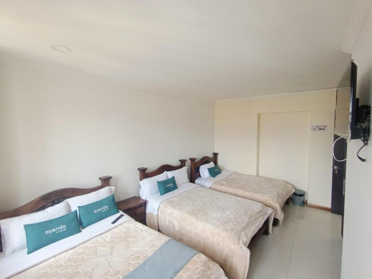 Hotel El Monarca Тунха Екстериор снимка