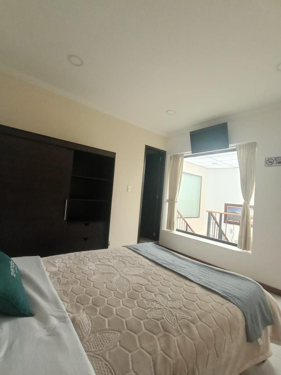 Hotel El Monarca Тунха Екстериор снимка